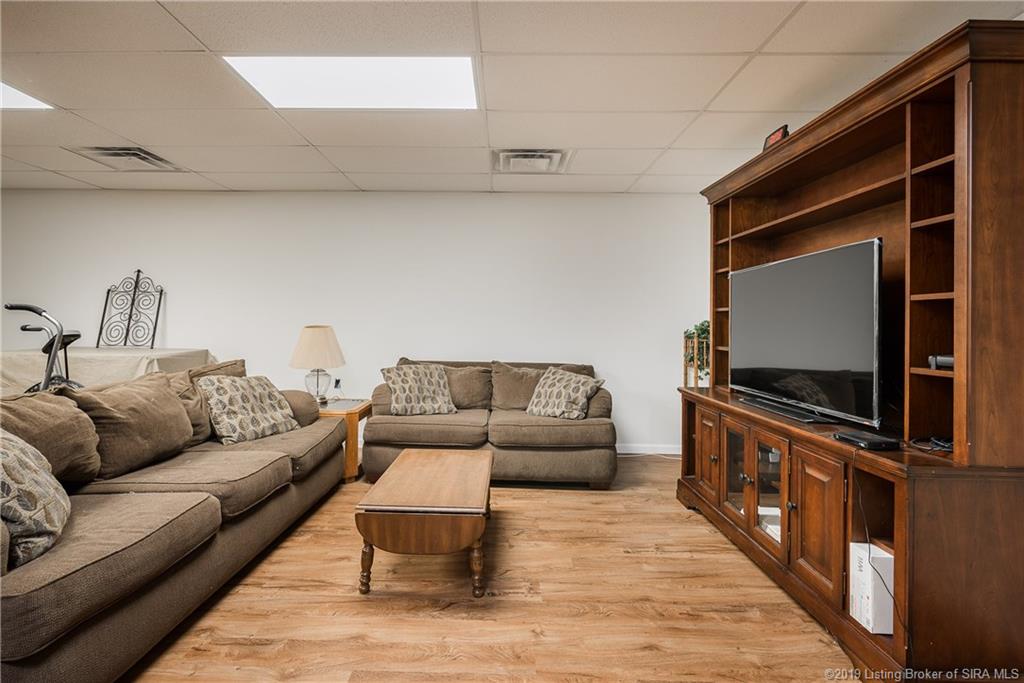 9055 Voyles Road Pekin, IN 47165 - Photo 27 of 42 Gallery Image 27