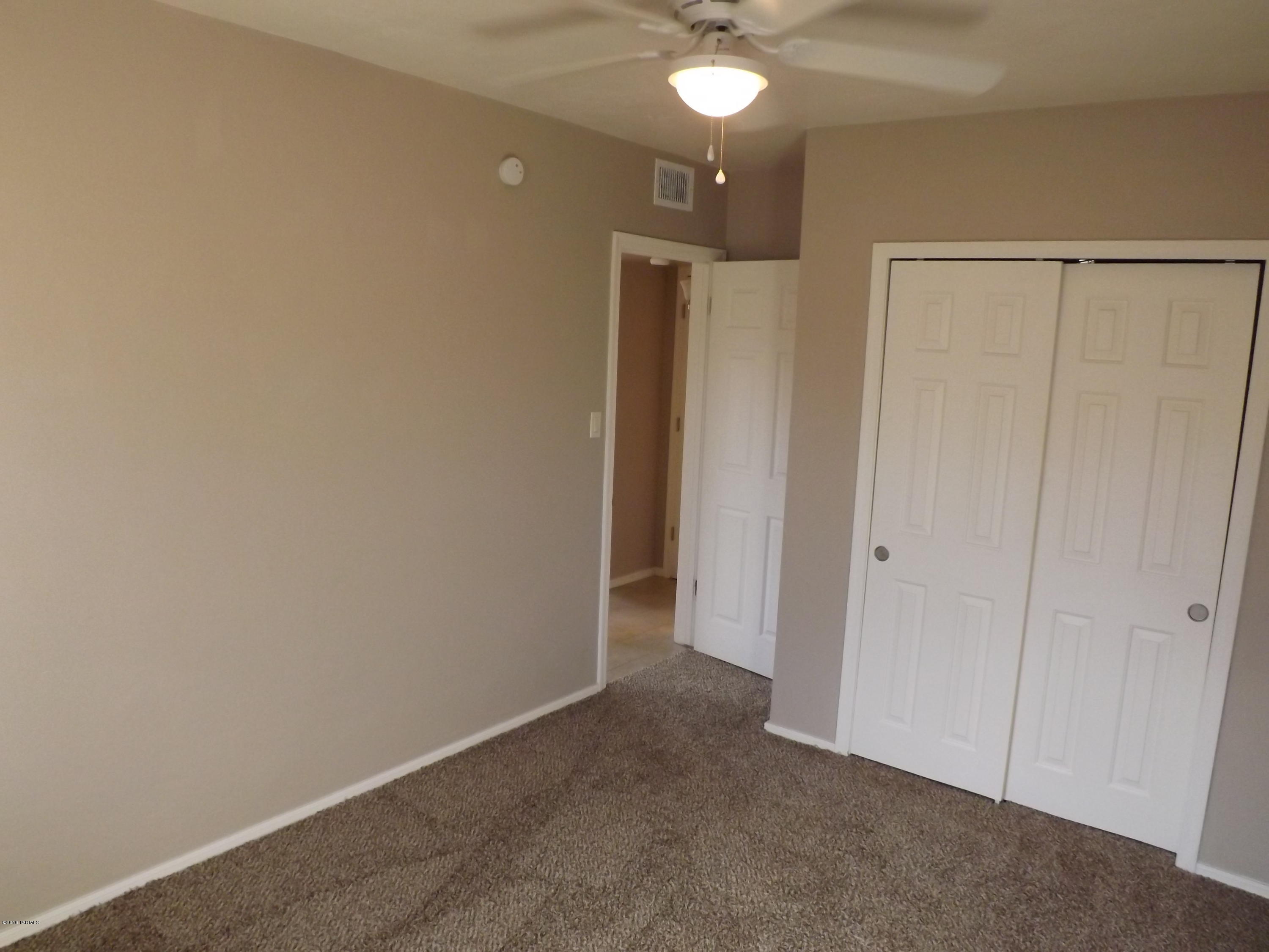 2235 South Miramonte Stravenue Tucson, AZ 85713 - Photo 27 of 34