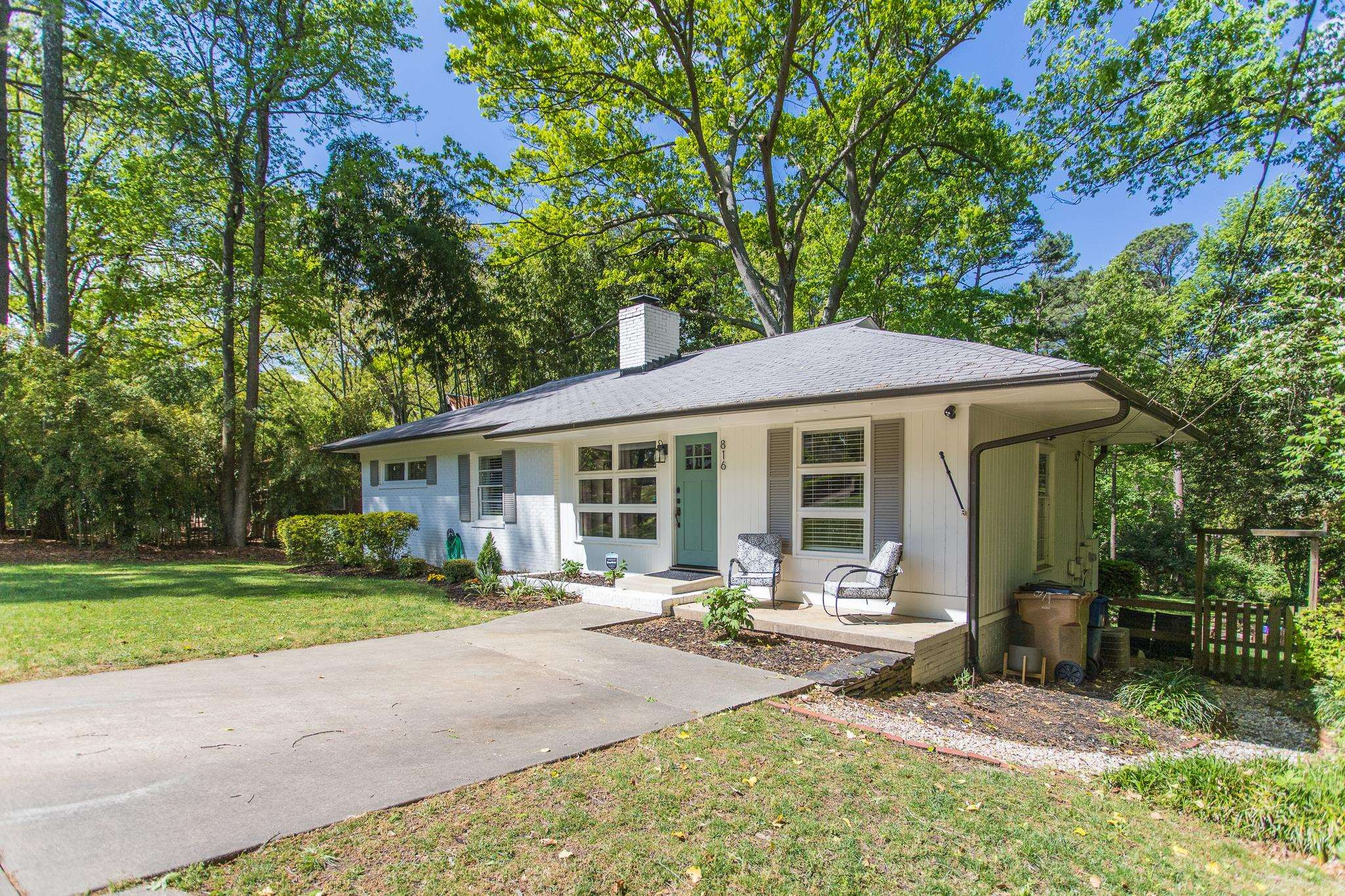 816 Merrie Road Raleigh, NC 27606 - Photo 3 of 35 Photo 3