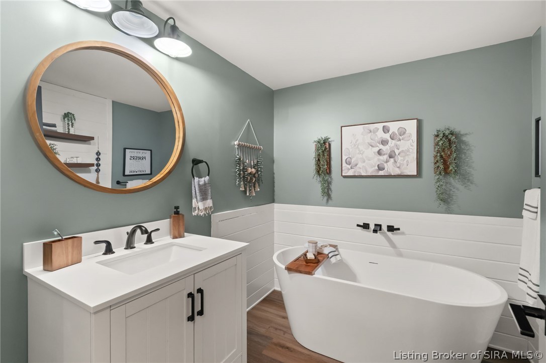 1420 West Kent Sr 256 Austin, IN 47102 - Photo 41 of 71 Hallway bath