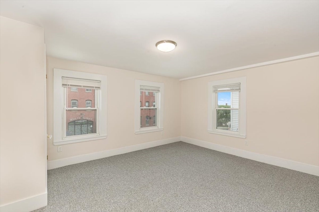 16 Rantoul Street Beverly, MA 01915 - Photo 20 of 34 an empty room with windows