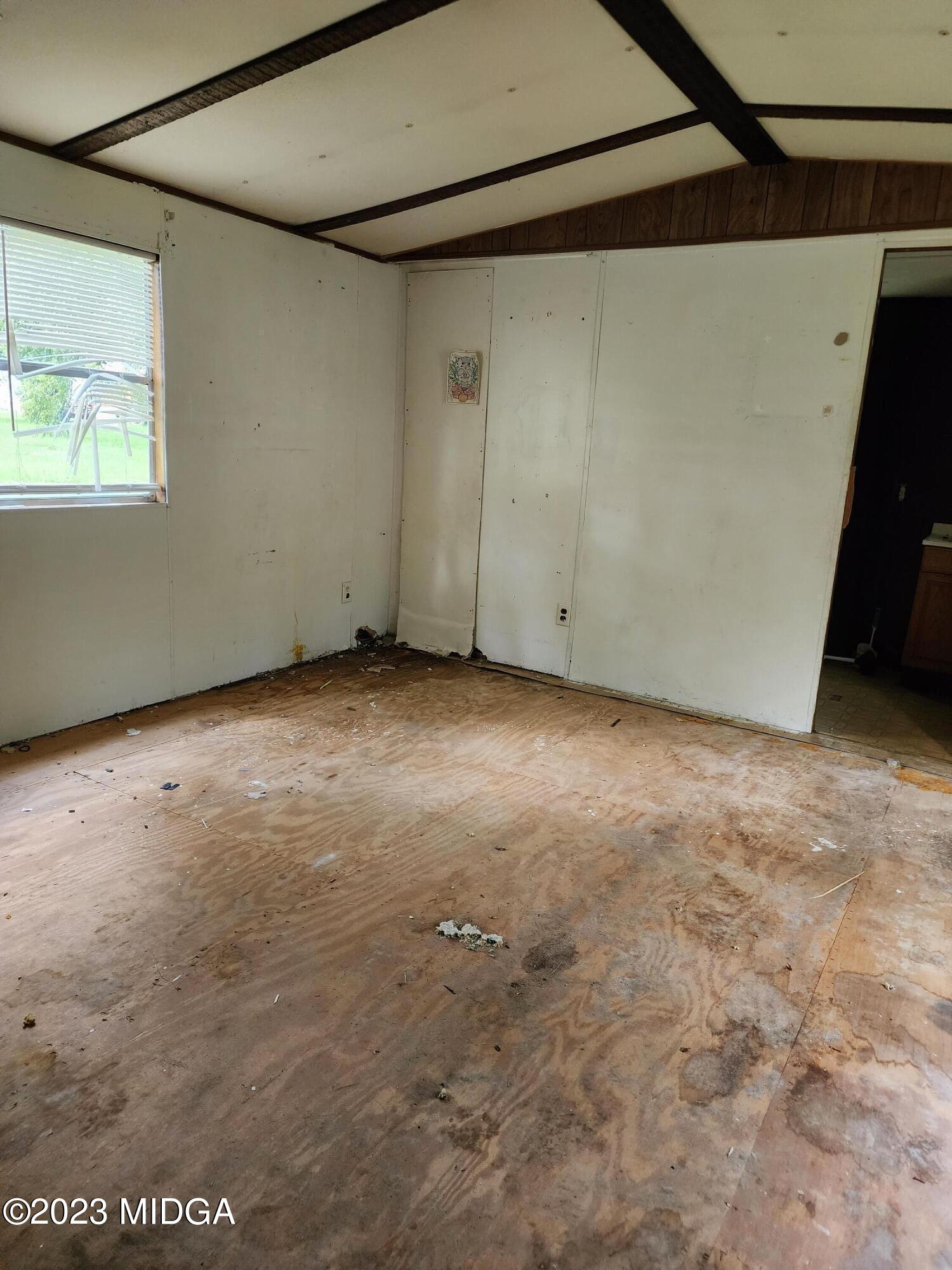 3531 Baker Road Macon, GA 31211 - Photo 8 of 21 a view of an empty room