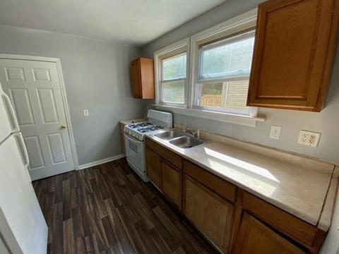 2206 Quebec Road Cincinnati, OH 45214 - Photo 3 of 3 2206 Quebec kitchen