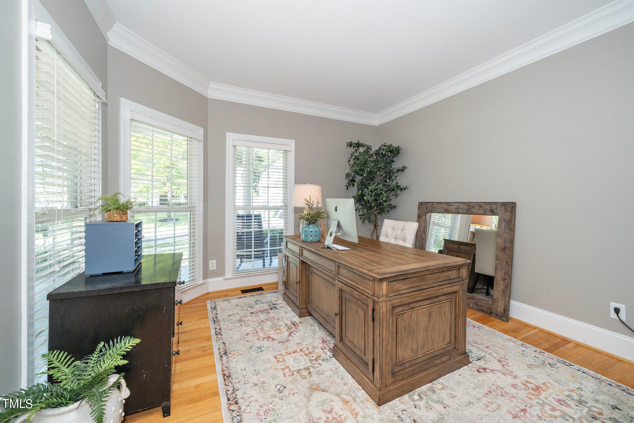 620 Continental Drive Durham, NC 27712 - Photo 5 of 27 30-web-or-mls-620 Continental Dr (26 of