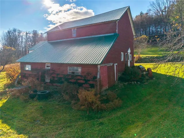 $322,000 | 1703 County Highway, Worcester, NY 12197