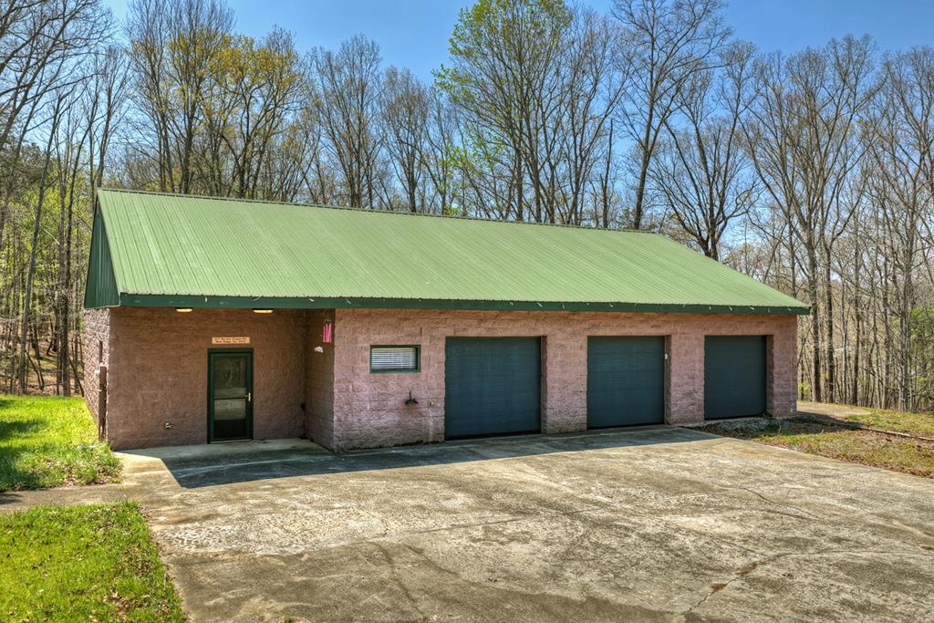 677 Barnes Chapel Road Blue Ridge, GA 30513 - Photo 1 of 40 Main View