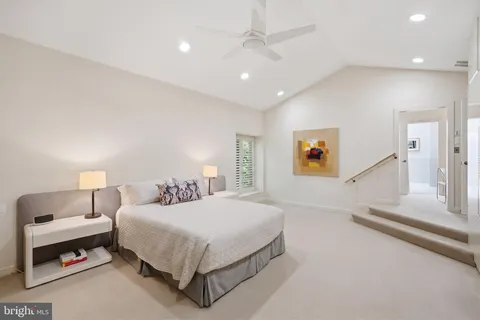$1,829,000 | 11815 Beekman Place, Rockville, MD 20854