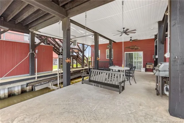 $448,900 | 433 Lake Breeze Road, Hackberry, LA 70645