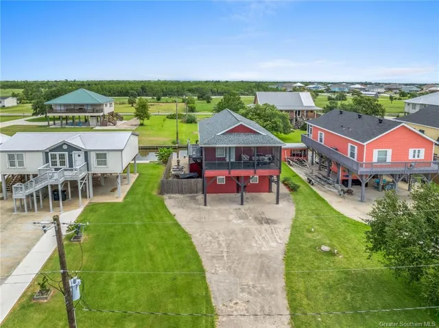 $448,900 | 433 Lake Breeze Road, Hackberry, LA 70645