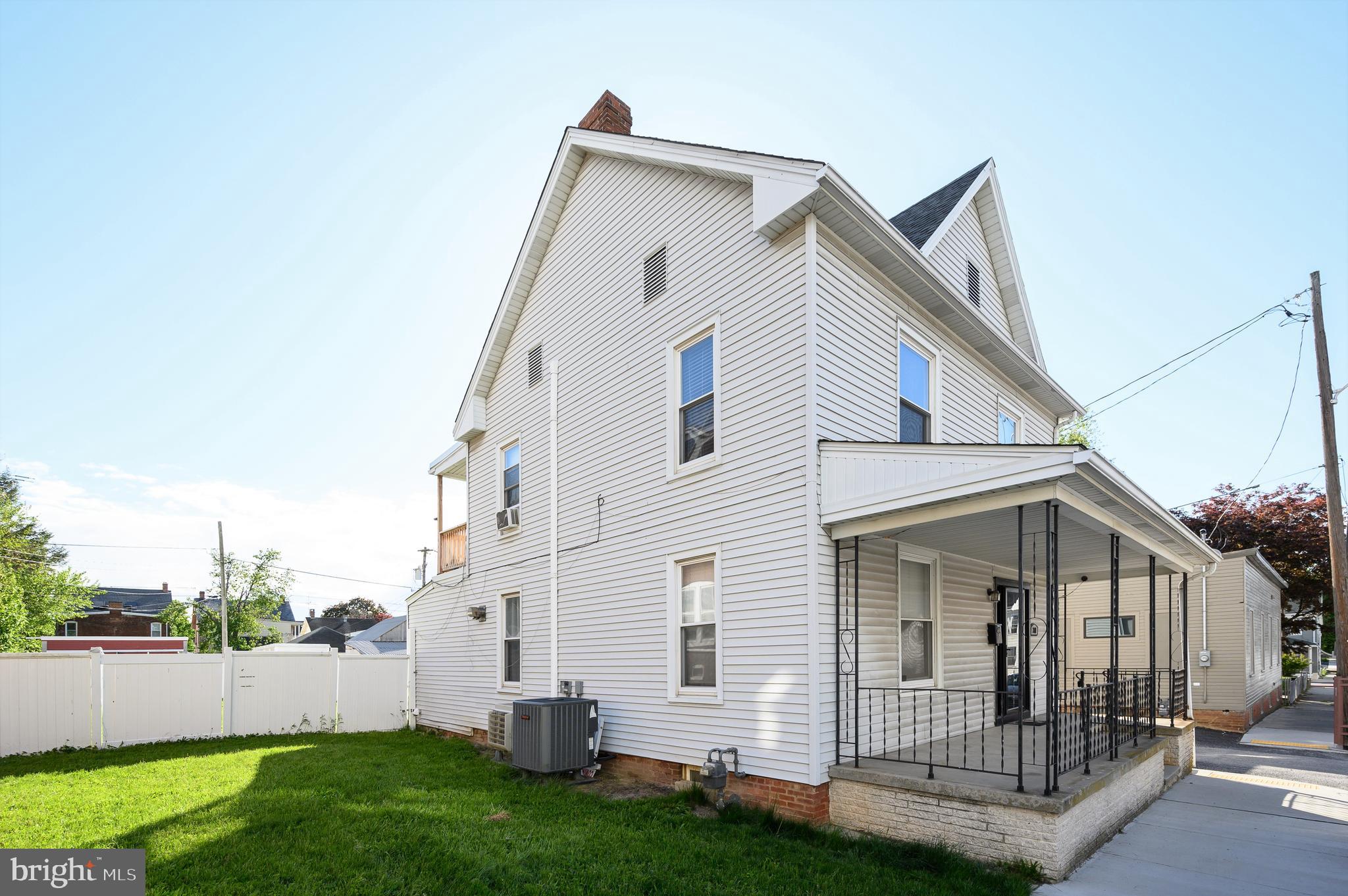 201 Ruth Avenue Hanover, PA 17331 - Photo 3 of 18 Gallery Image 3