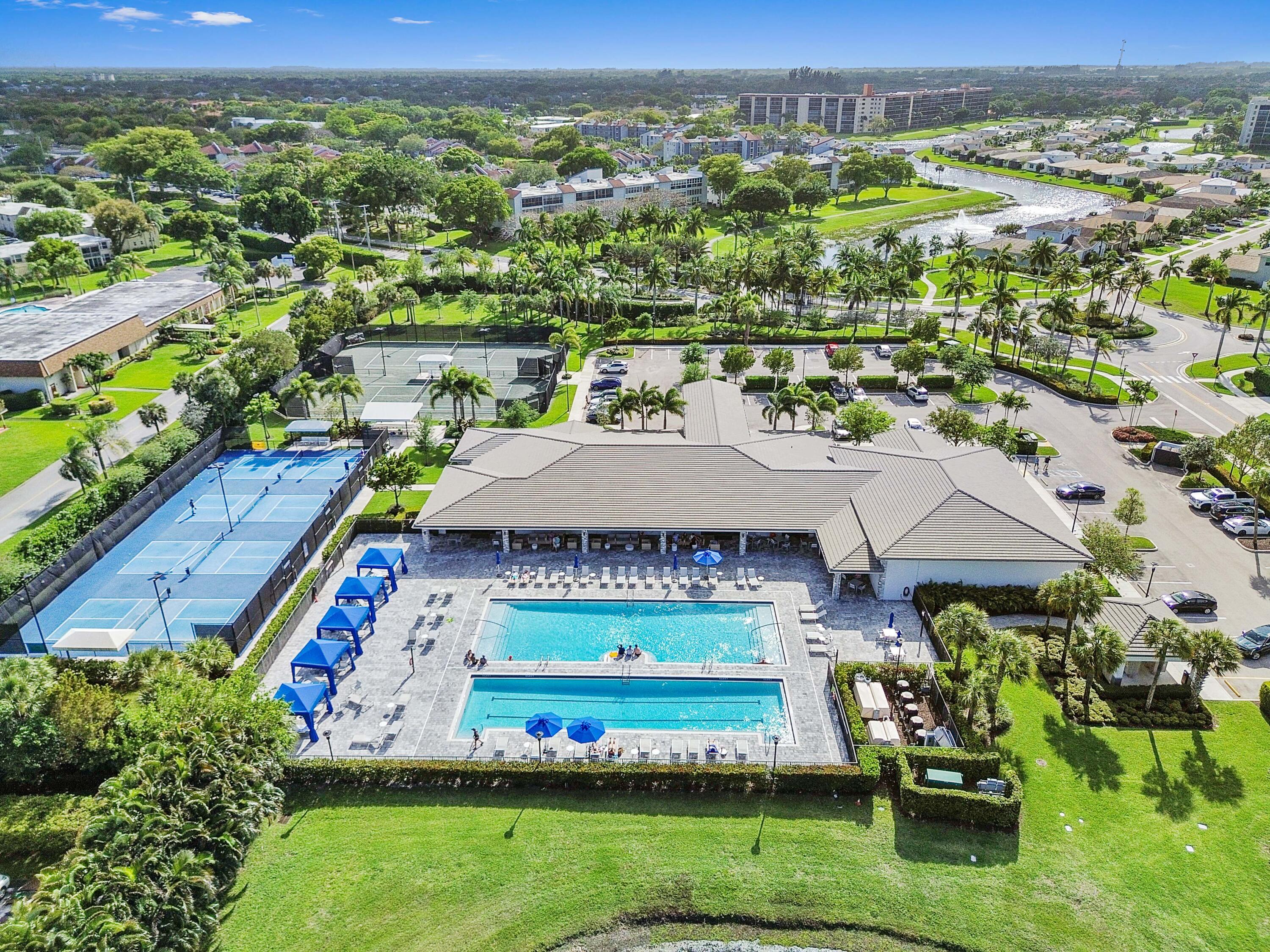 14895 Builtmore Way, Unit 107 Delray Beach, FL 33446 - Photo 37 of 40 an aerial view of a house with a garden