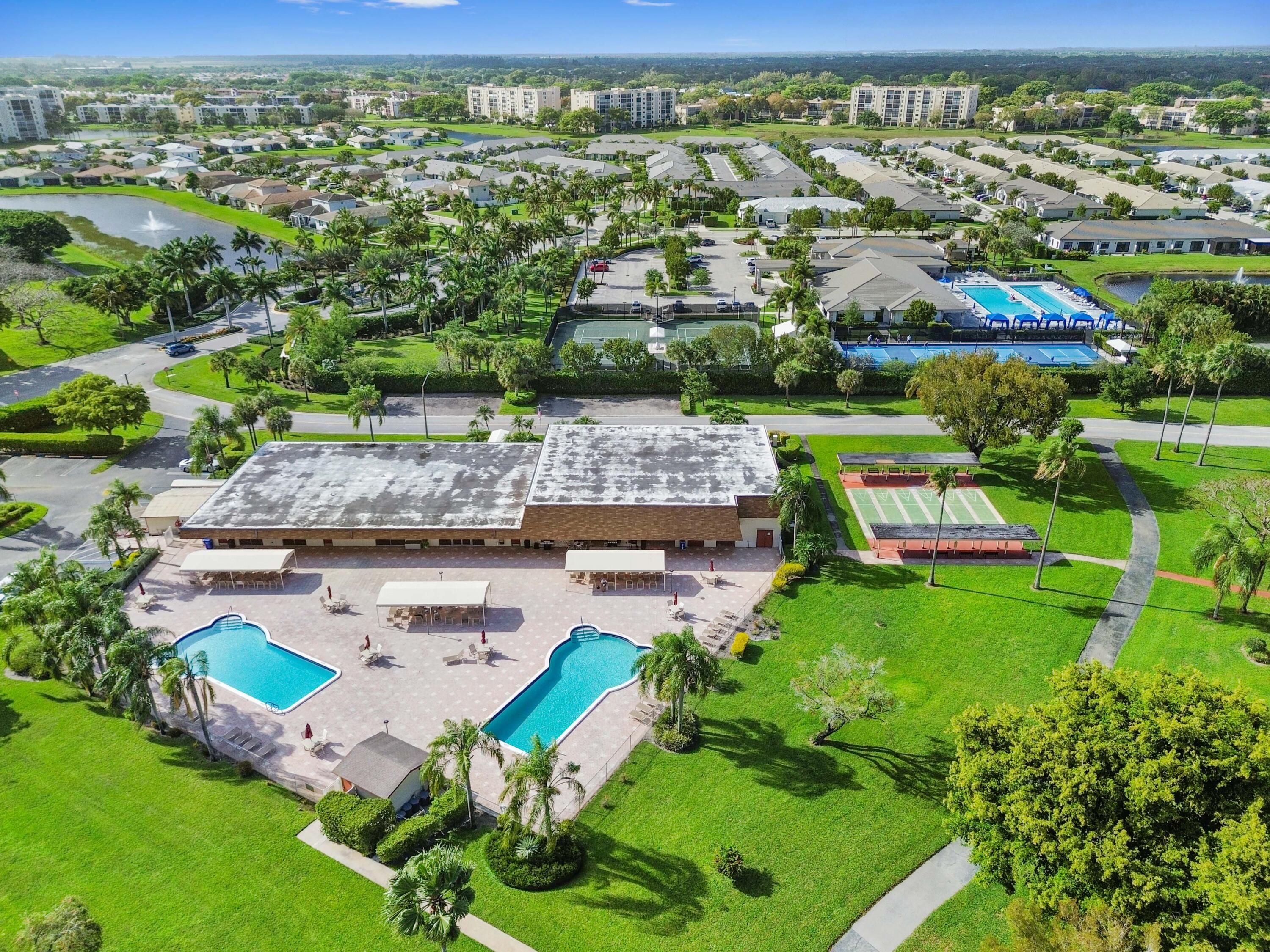 14895 Builtmore Way, Unit 107 Delray Beach, FL 33446 - Photo 39 of 40 a view of a city