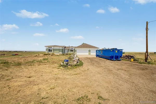 $700,000 | 81807 East Yale Avenue, Deer Trail, CO 80105
