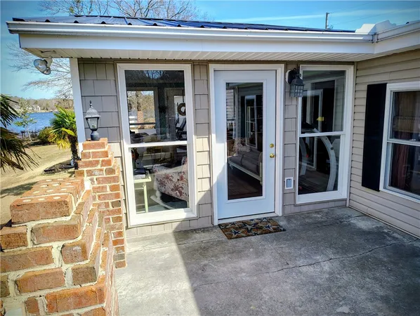 $799,000 | 221 1st Avenue, Iva, SC 29655