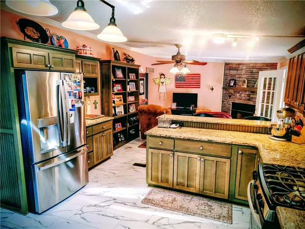 $799,000 | 221 1st Avenue, Iva, SC 29655