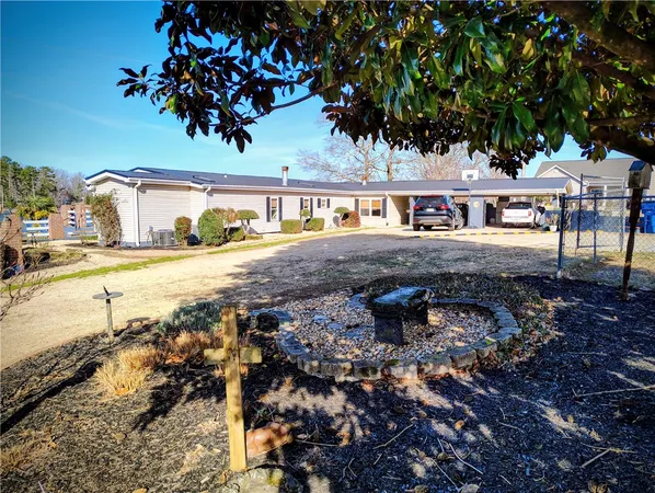 $799,000 | 221 1st Avenue, Iva, SC 29655