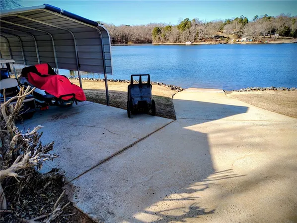 $799,000 | 221 1st Avenue, Iva, SC 29655