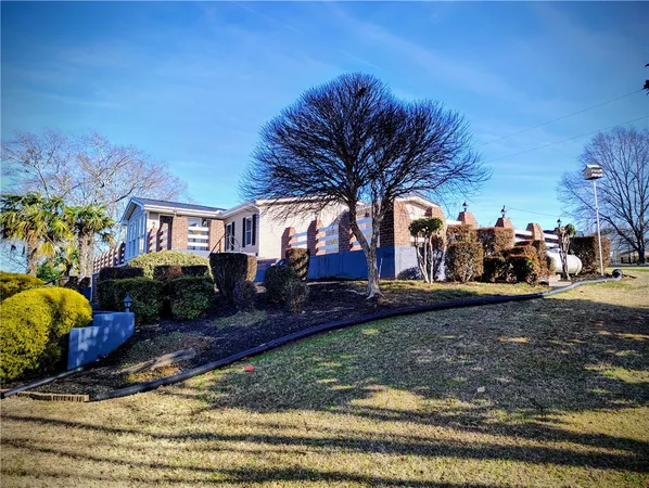 $799,000 | 221 1st Avenue, Iva, SC 29655