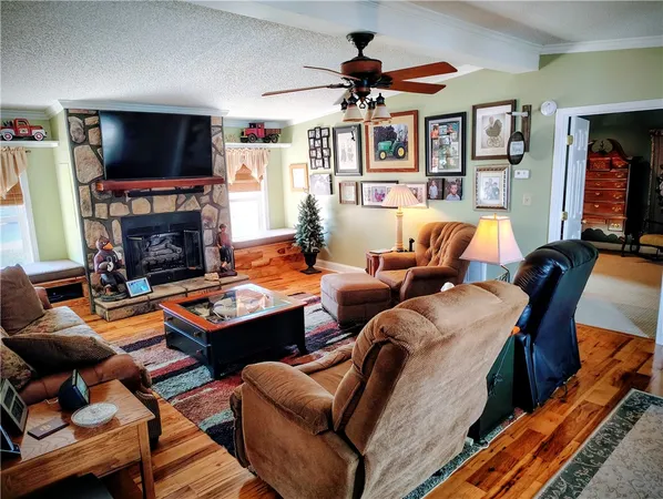 $799,000 | 221 1st Avenue, Iva, SC 29655