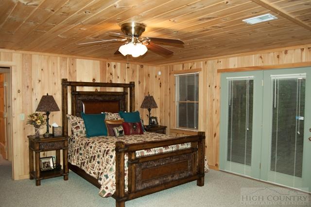 621 Homestead Road Todd, NC 28684 - Photo 12 of 25 Gallery Image 12