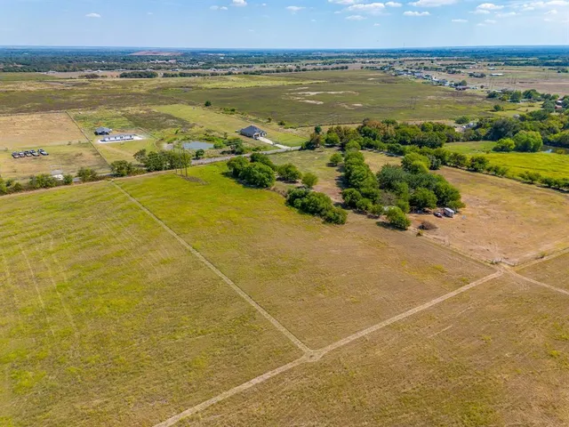 a view of an ocean view