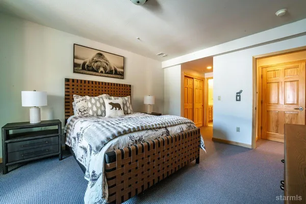 a view of walk in closet