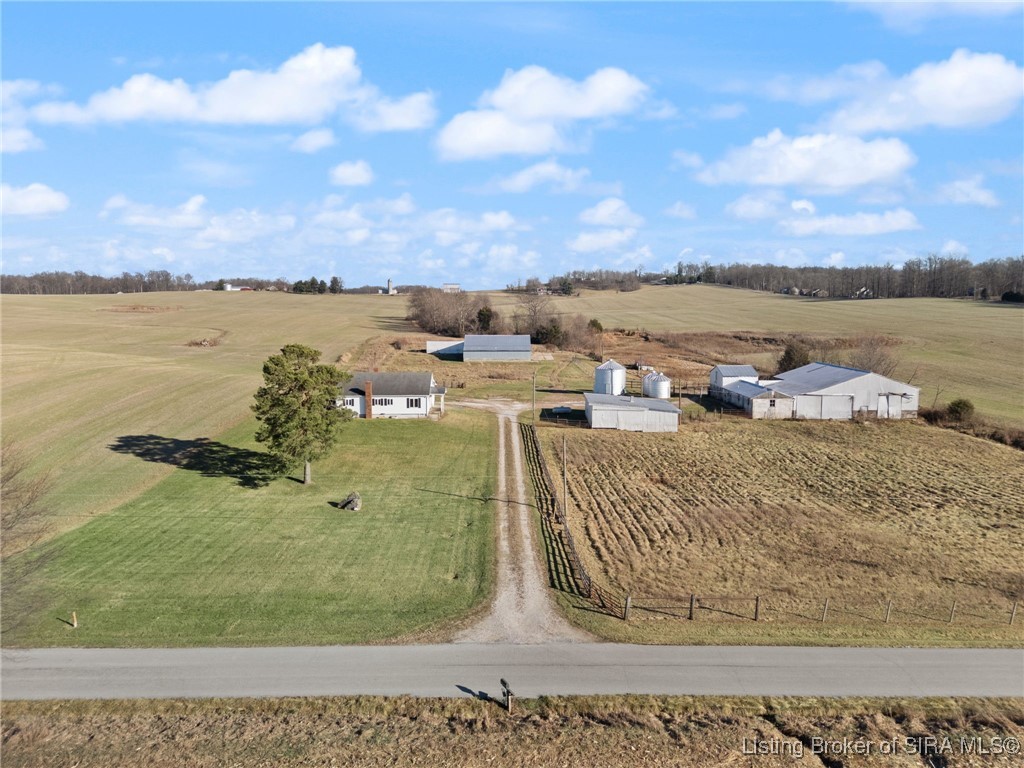 115 North Harristown Road Salem, IN 47167 - Photo 1 of 59