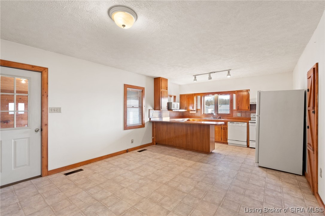 115 North Harristown Road Salem, IN 47167 - Photo 14 of 59