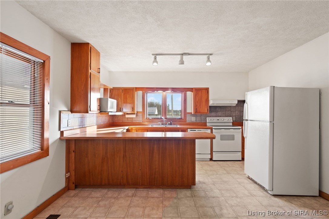 115 North Harristown Road Salem, IN 47167 - Photo 16 of 59