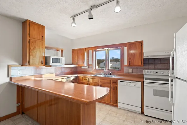 $350,000 | 115 North Harristown Road, Salem, IN 47167