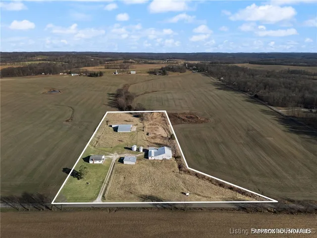 $350,000 | 115 North Harristown Road, Salem, IN 47167