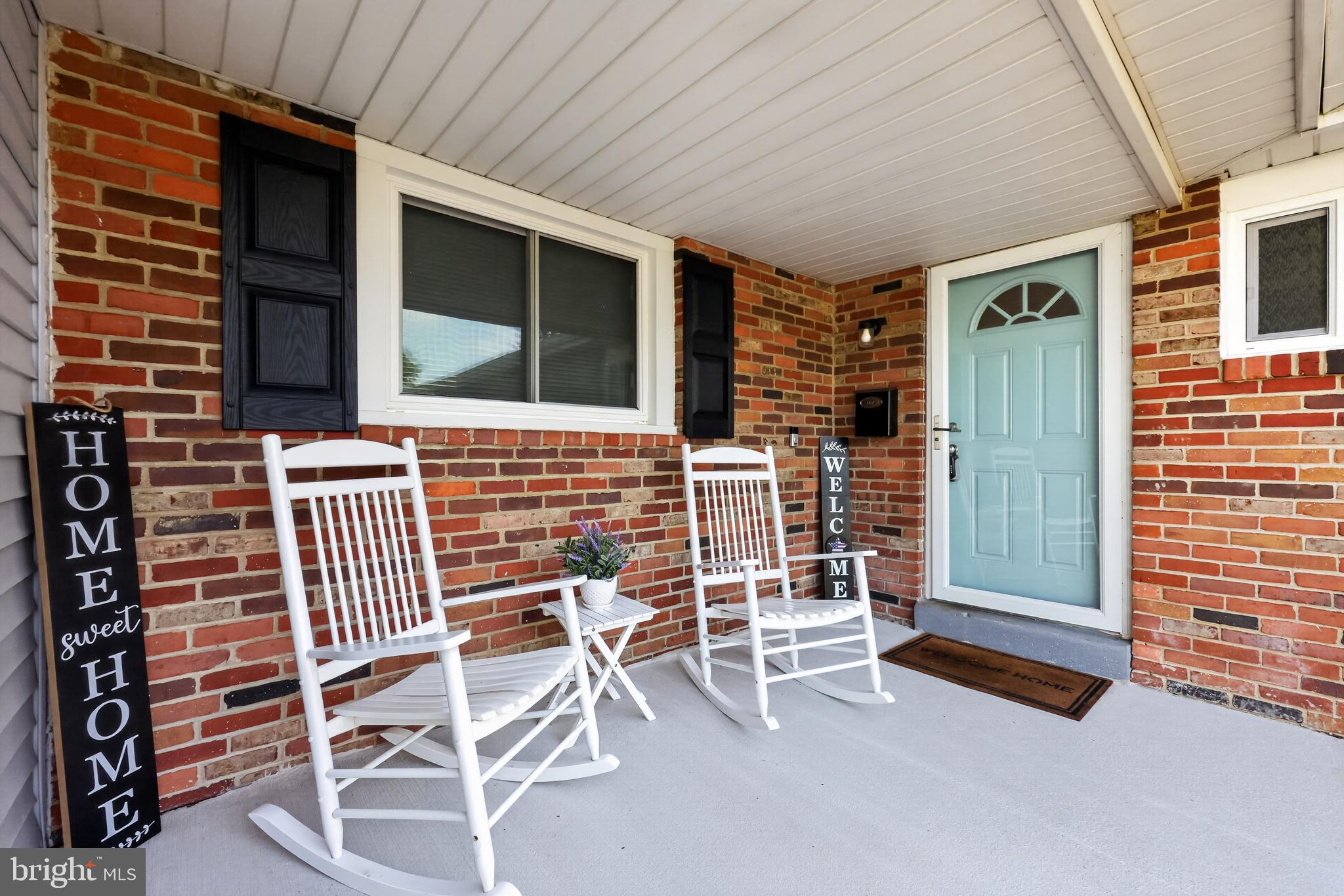 344 North Dillwyn Road Newark, DE 19711 - Photo 2 of 29 Front Porch