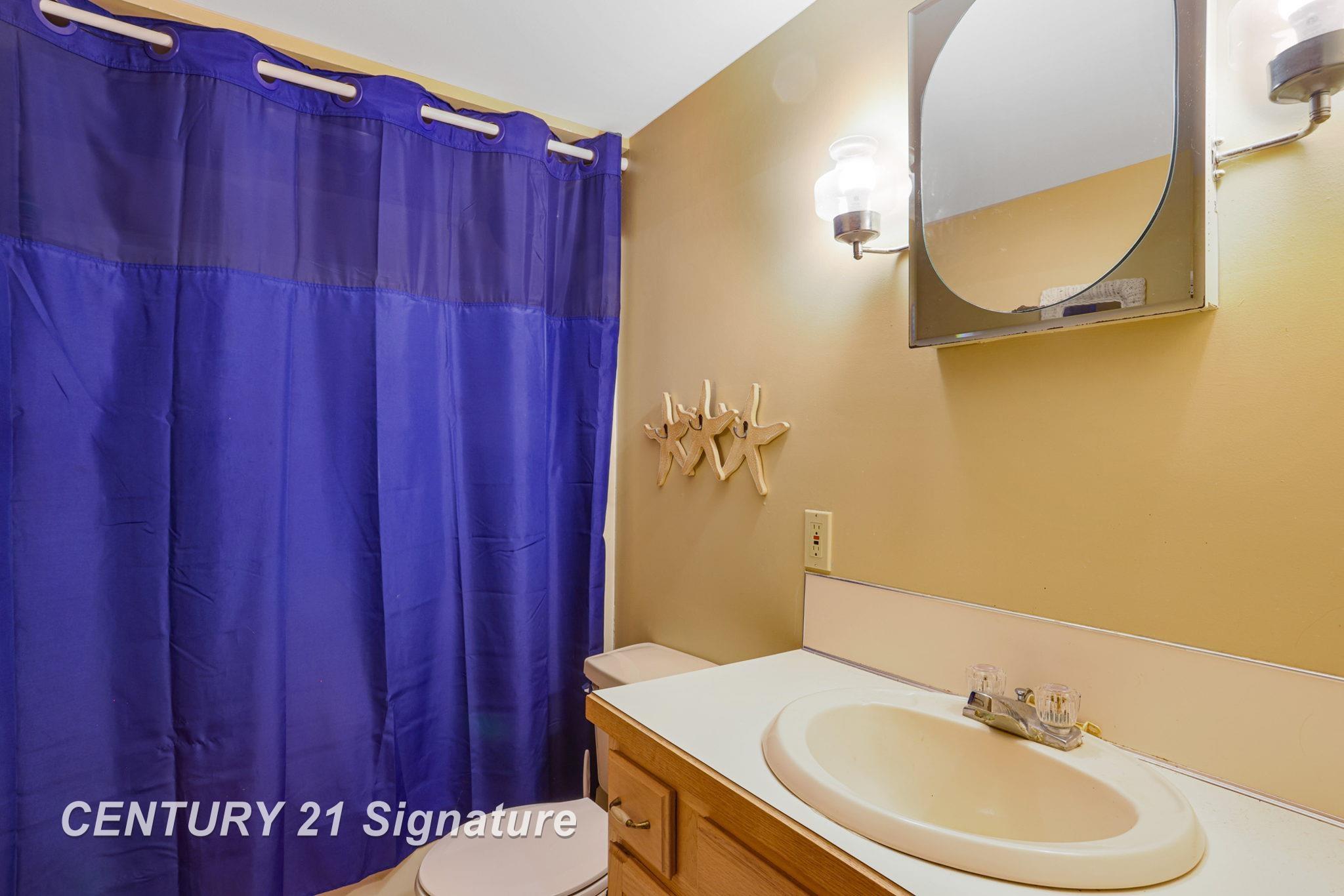 5201 Oakridge Road Beaverton, MI 48612 - Photo 29 of 49
