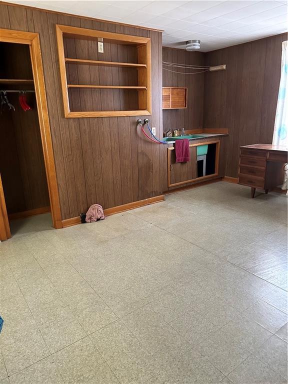 901 Clearfield Road Fenelton, PA 16034 - Photo 18 of 29 Laundry on first floor