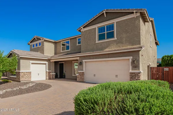 $1,000,000 | 10143 West El Cortez Place, Peoria, AZ 85383