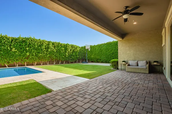 $1,000,000 | 10143 West El Cortez Place, Peoria, AZ 85383