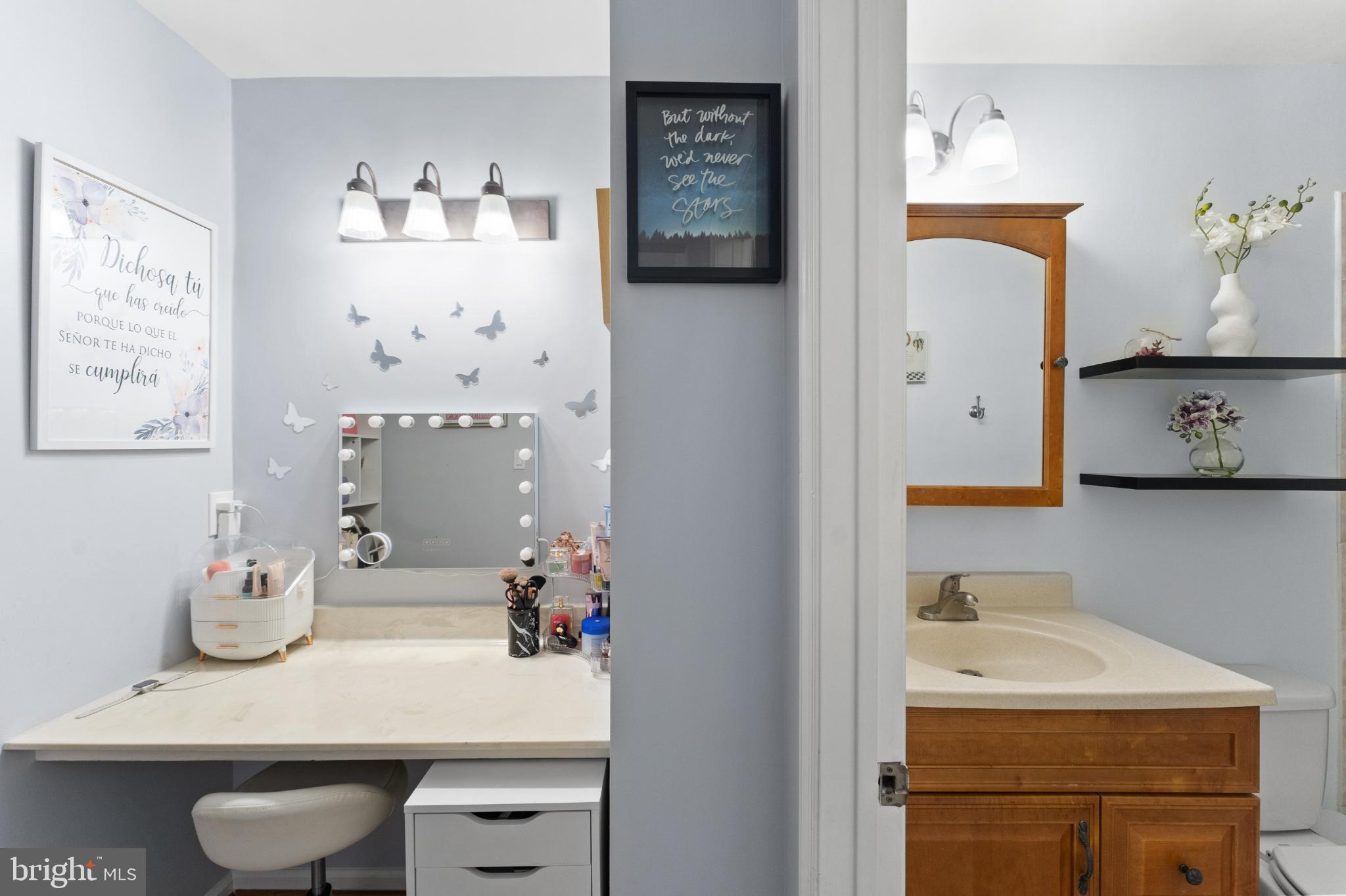 11 Briarstone Lane Gaithersburg, MD 20877 - Photo 24 of 31 a bathroom with a sink and a mirror