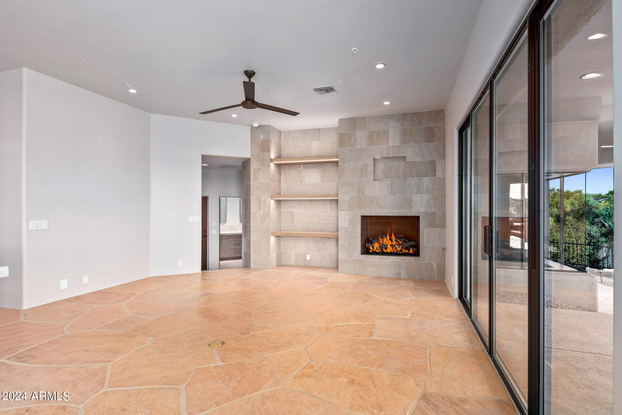 9917 East Filaree Lane Scottsdale, AZ 85262 - Photo 12 of 52 28-web-or-mls-Family Room