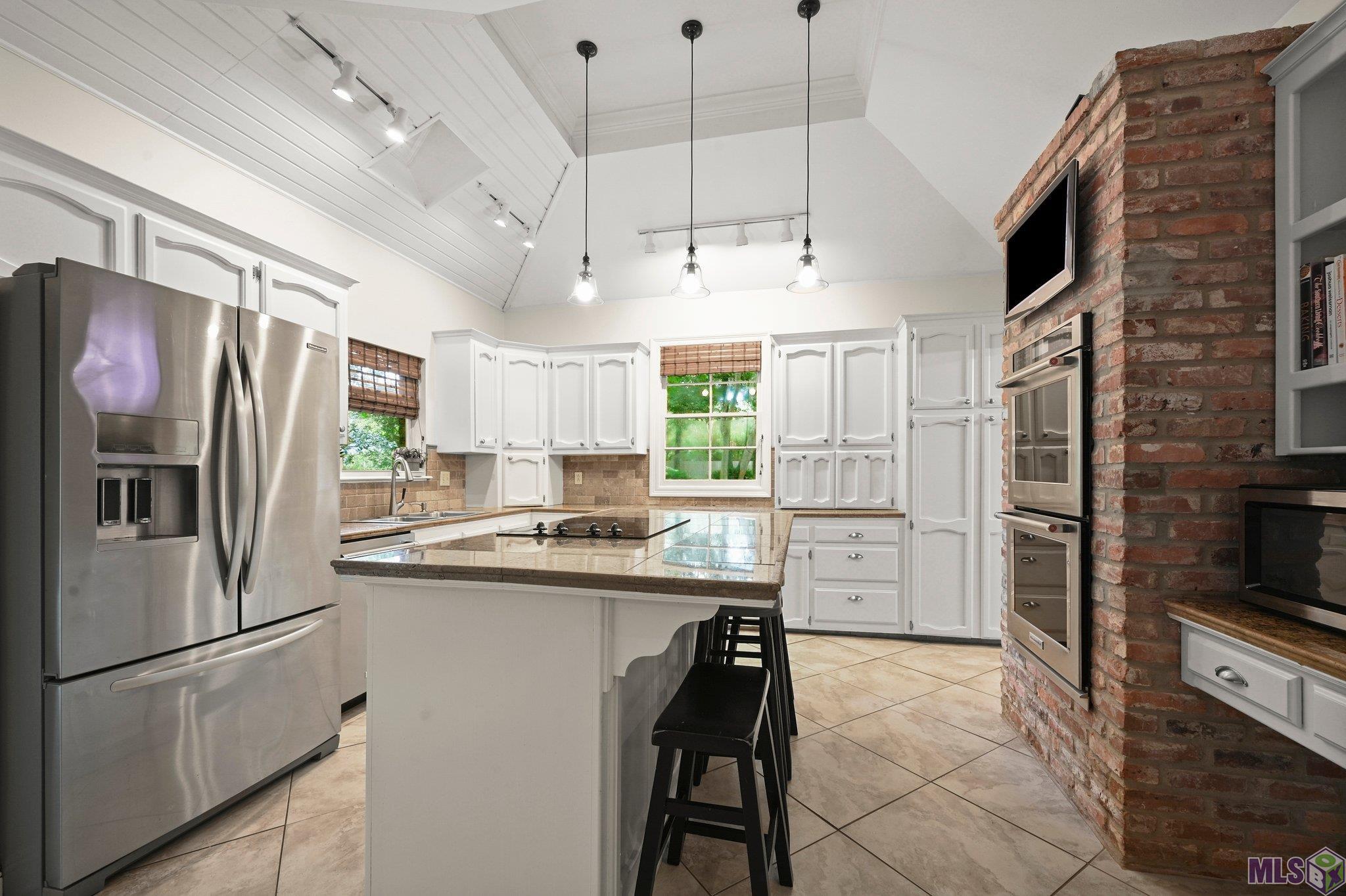 19213 Indian Ridge Avenue Baton Rouge, LA 70817 - Photo 12 of 43 Gallery Image 12