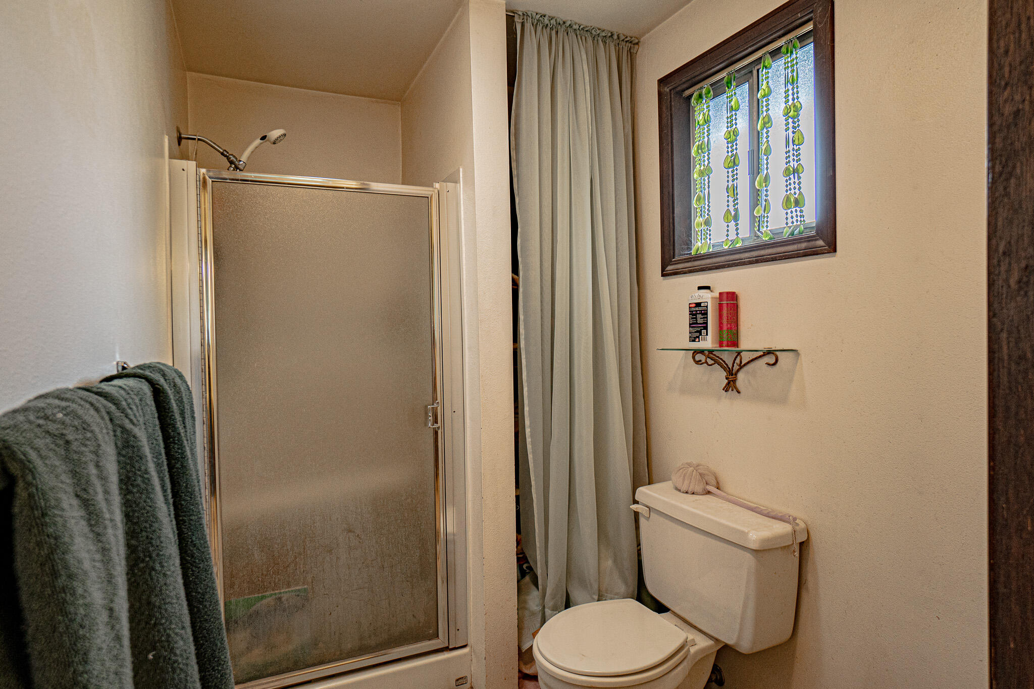 5275 Gebhard Road Central Point, OR 97502 - Photo 14 of 22 DSC04212-HDR