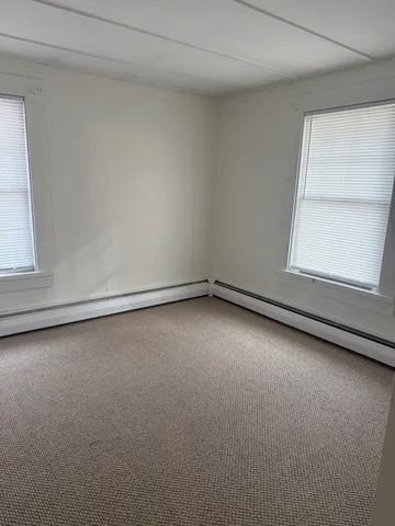 $2,900 | 150 Spencer Street, Manchester, CT 06040