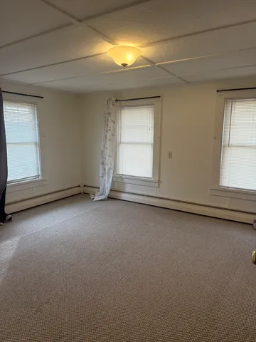 $2,900 | 150 Spencer Street, Manchester, CT 06040