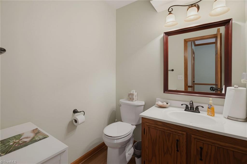 237 Rockford Road Kernersville, NC 27284 - Photo 14 of 42