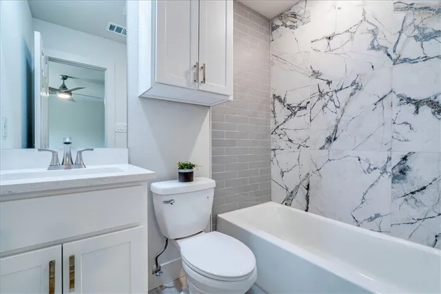 wooden floor in a empty room