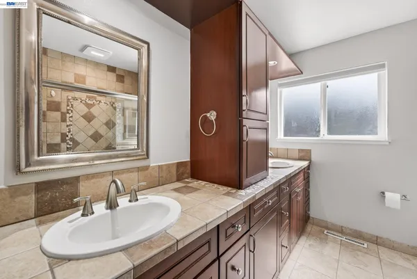 $1,888,888 | 1147 Lomitas Avenue, Livermore, CA 94550