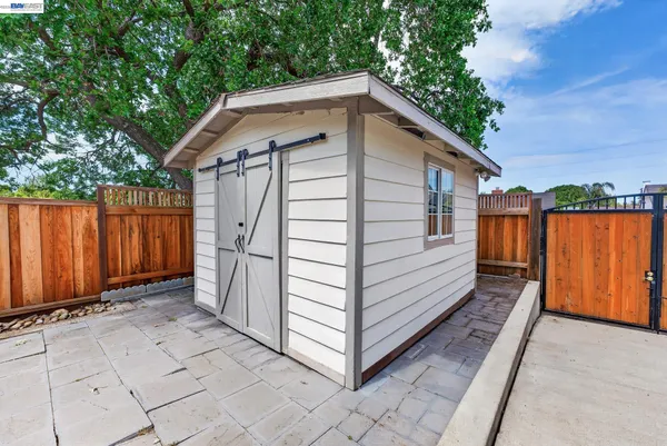 $1,888,888 | 1147 Lomitas Avenue, Livermore, CA 94550