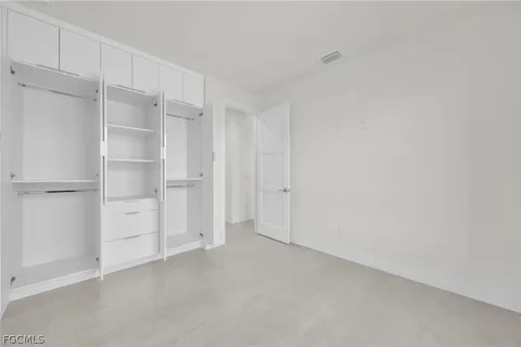 $525,000 | 1322 Northeast 6th Place, Cape Coral, FL 33909