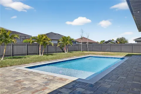 $535,000 | 1322 Northeast 6th Place, Cape Coral, FL 33909