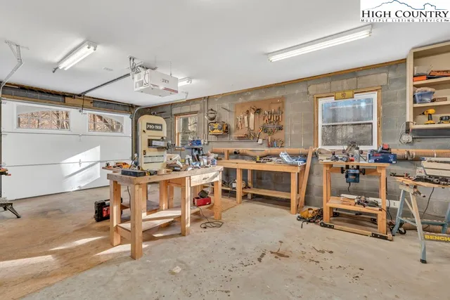 a view of outdoor space with garden view