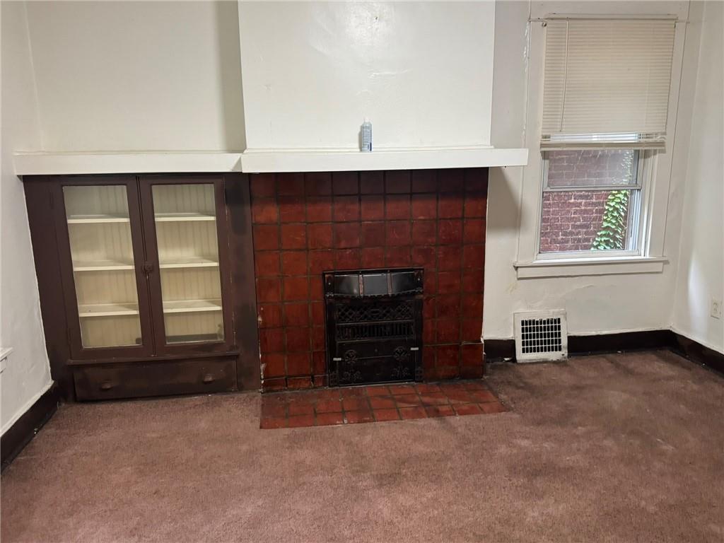 1735 Laketon Road Pittsburgh, PA 15221 - Photo 23 of 28 Gallery Image 23